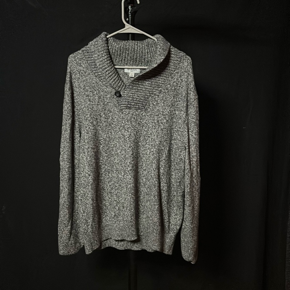 Large Men’s Sweatshirt